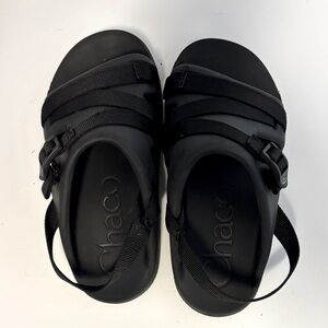 Chaco Kids Black Adventure Sandals size 2